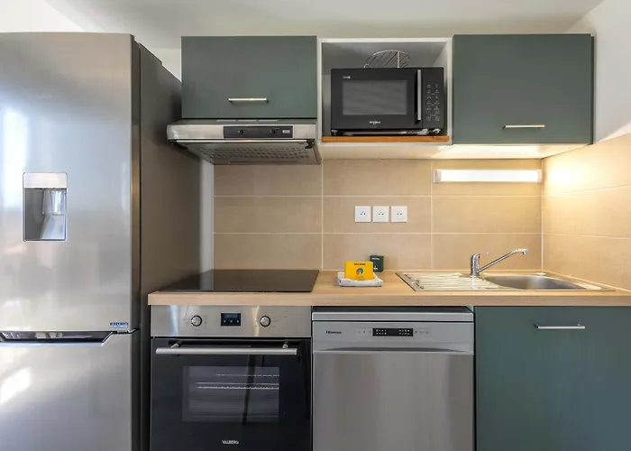 Tres Bel A Valras-plage Apartment